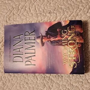 Diana Palmer Wyoming Strong best seller Western romance soft cover novel book